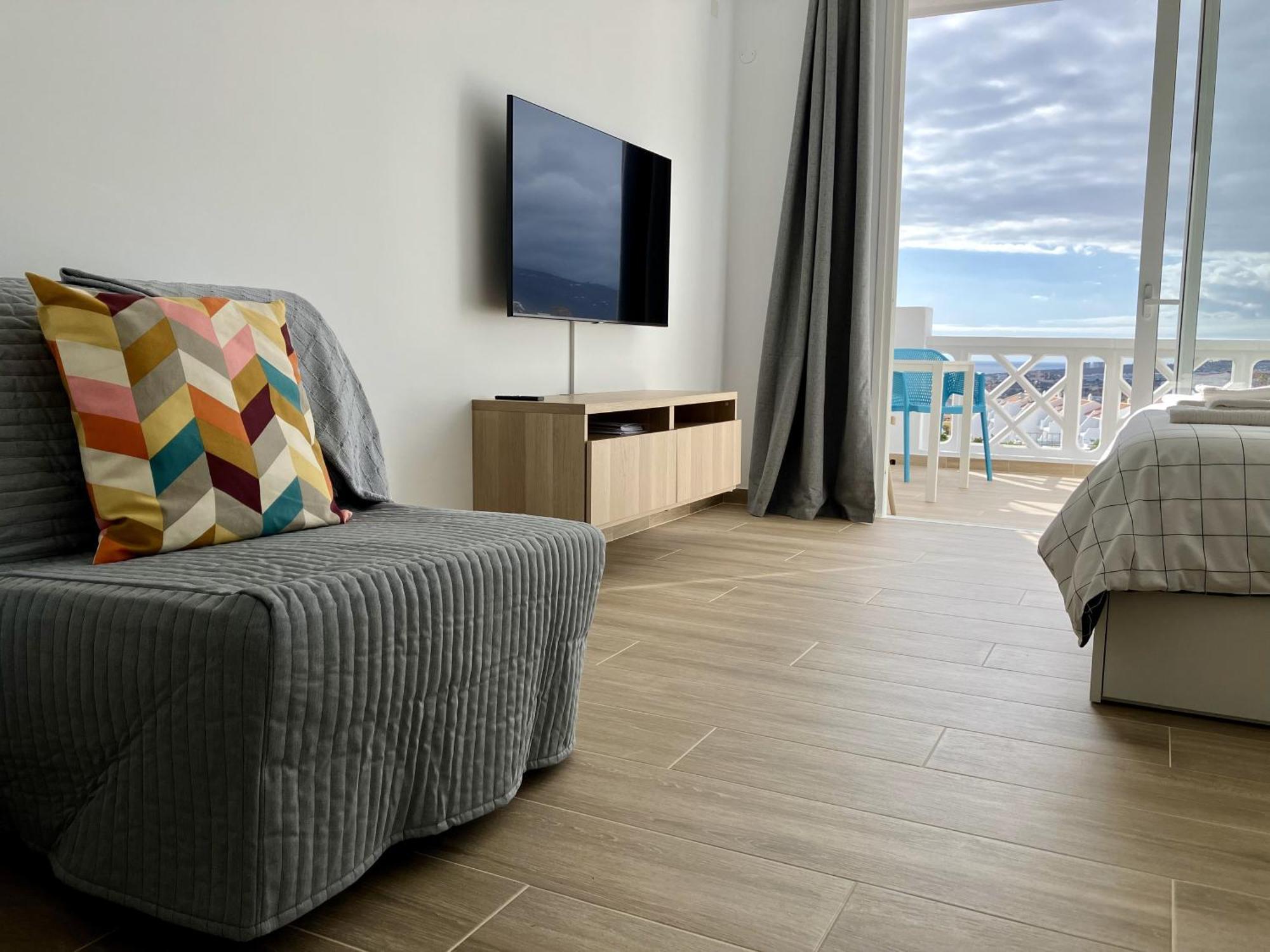 Costa Adeje - Modern Apartment With Terrace Views Of Ocean & Sunset Екстер'єр фото