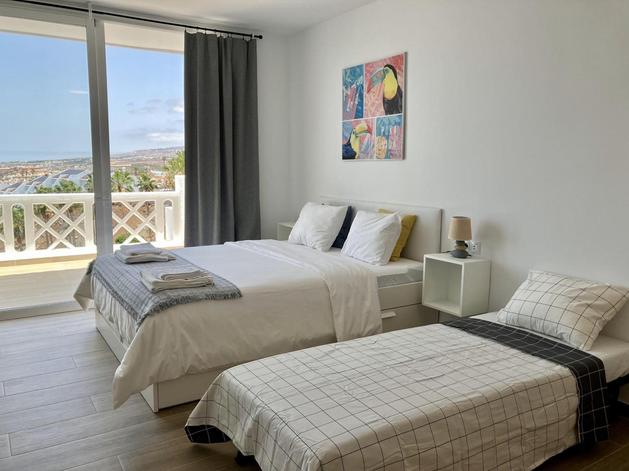 Costa Adeje - Modern Apartment With Terrace Views Of Ocean & Sunset Екстер'єр фото